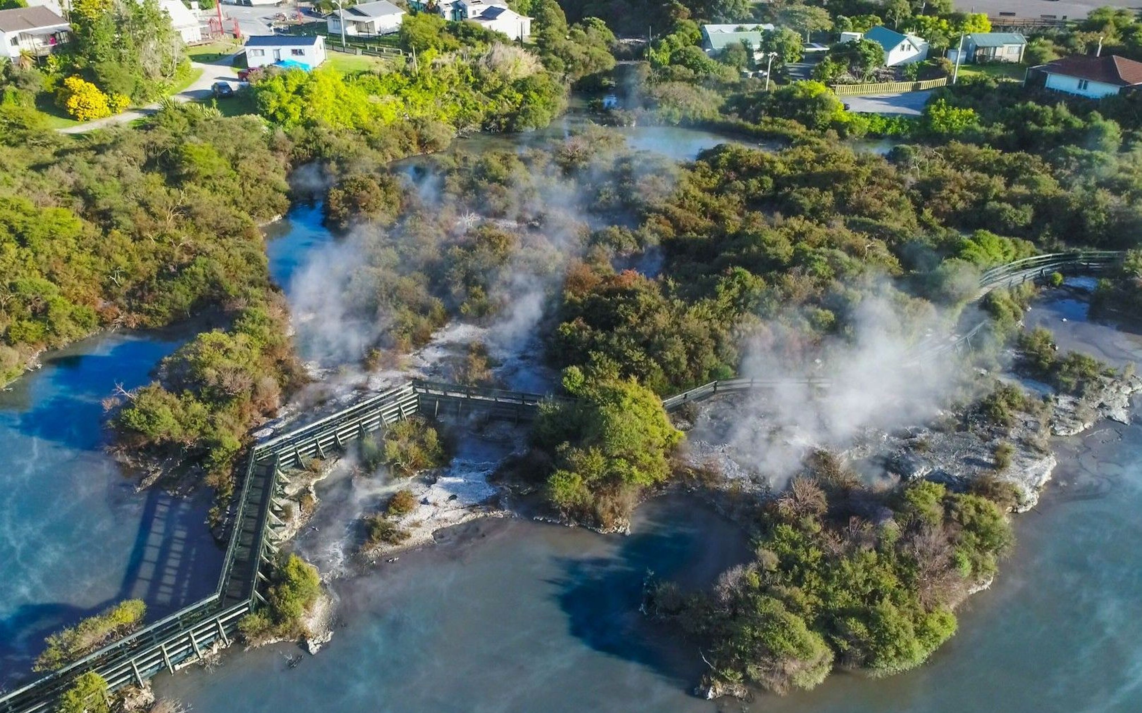 Stoom, bossen, watervallen en cultuur: een driedaagse roadtrip door Rotorua