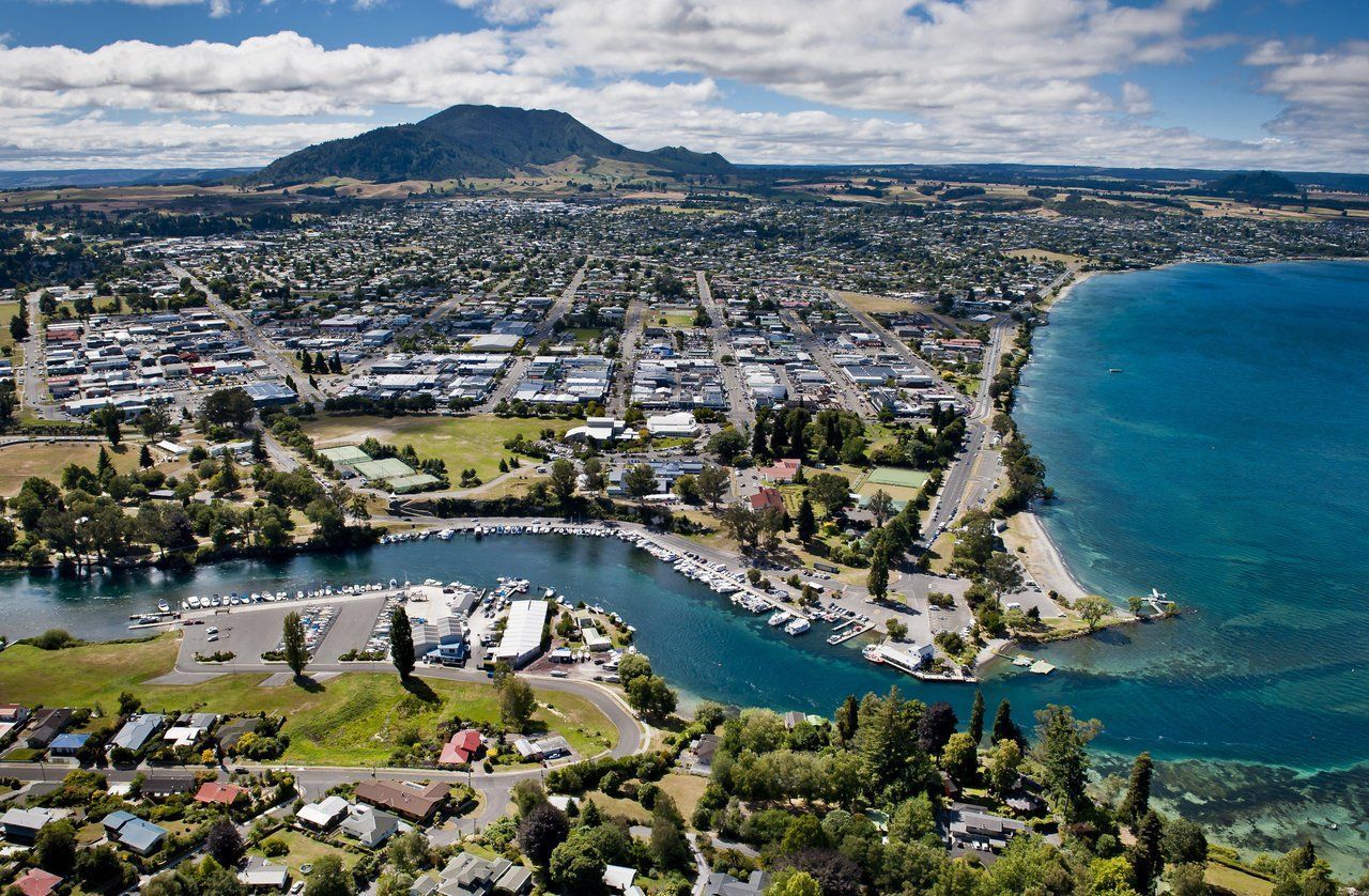 Volcanic Roads & Lake Days: A Taupō 3 Day Road Trip