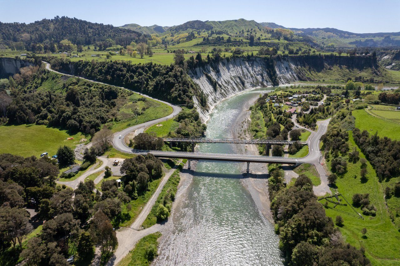 3 Days in Manawatū: The Country Road – From White Cliffs to River City