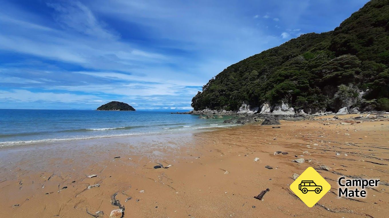 Onetahuti Bay Glowworm Cave