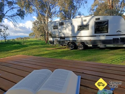 غرفة Burrumbuttock