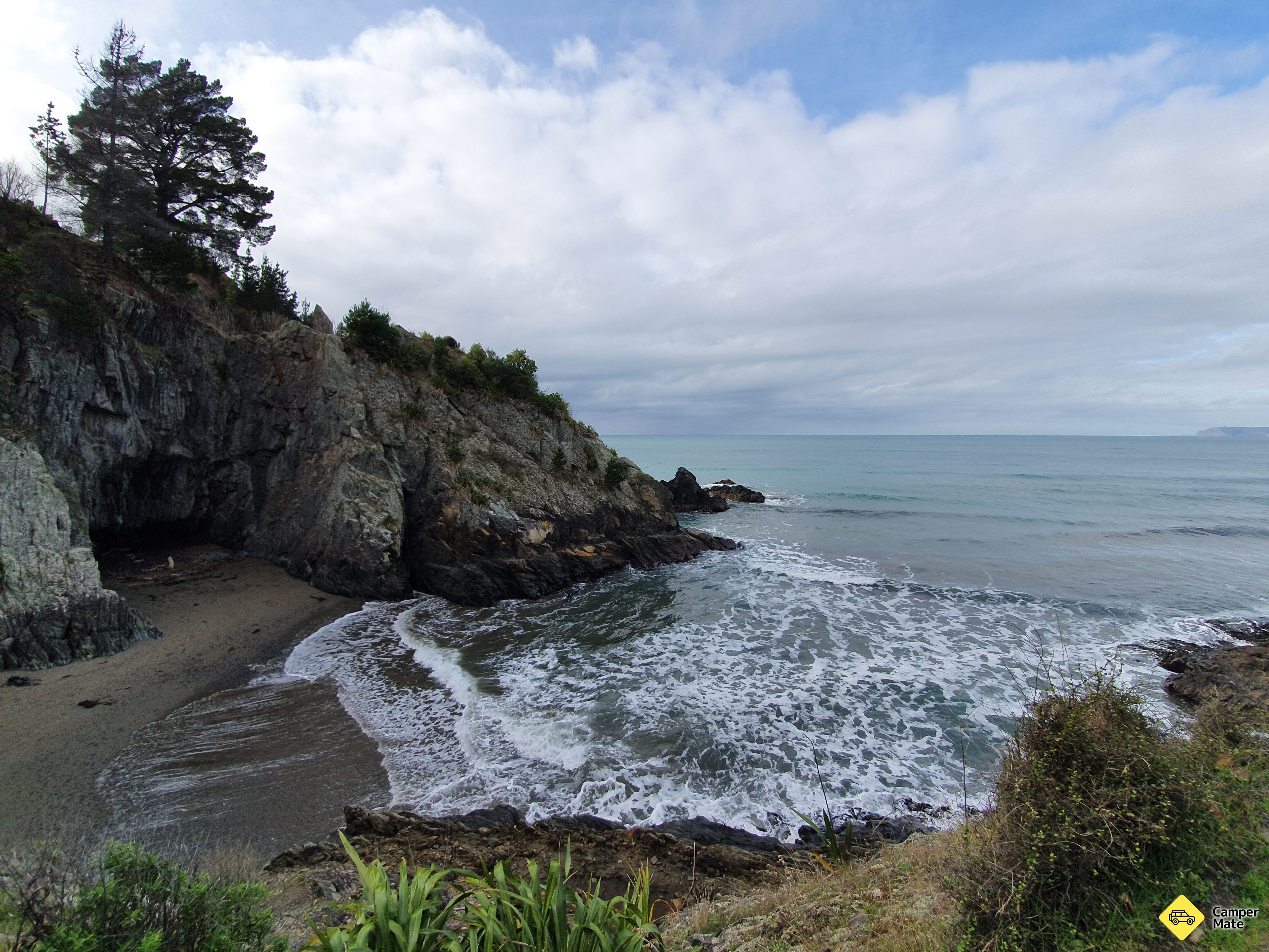 Monkey Bay Walk and Beach - Image 2