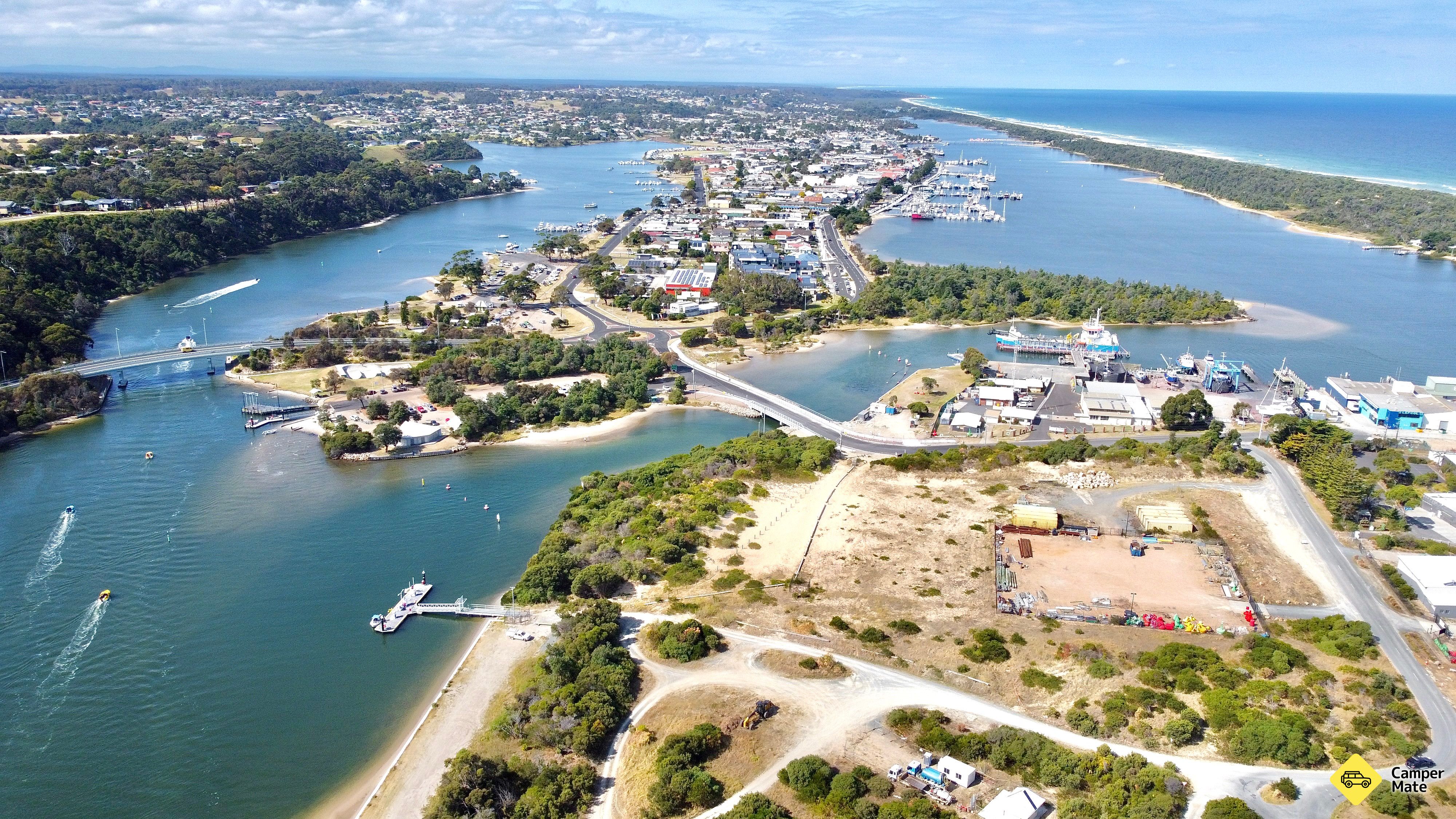 Lakes Entrance Lookout - Image 3