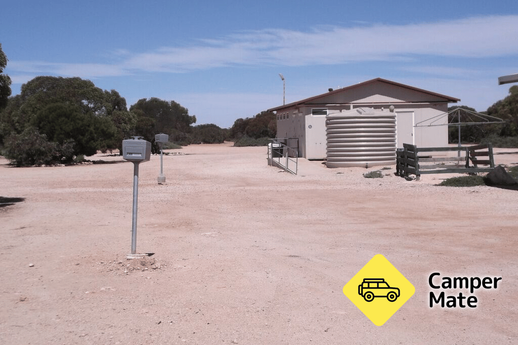Border Village Roadhouse - Image 2