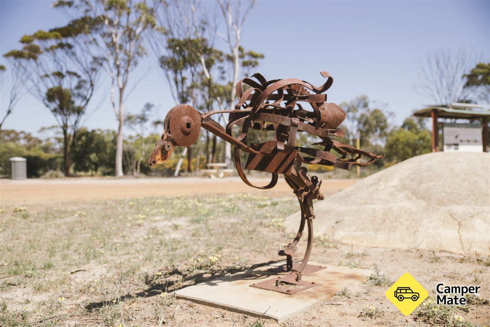 The Malleefowl Travel Stop Sculpturesのレビュー