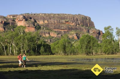 Sandstone and River Bushwalk
