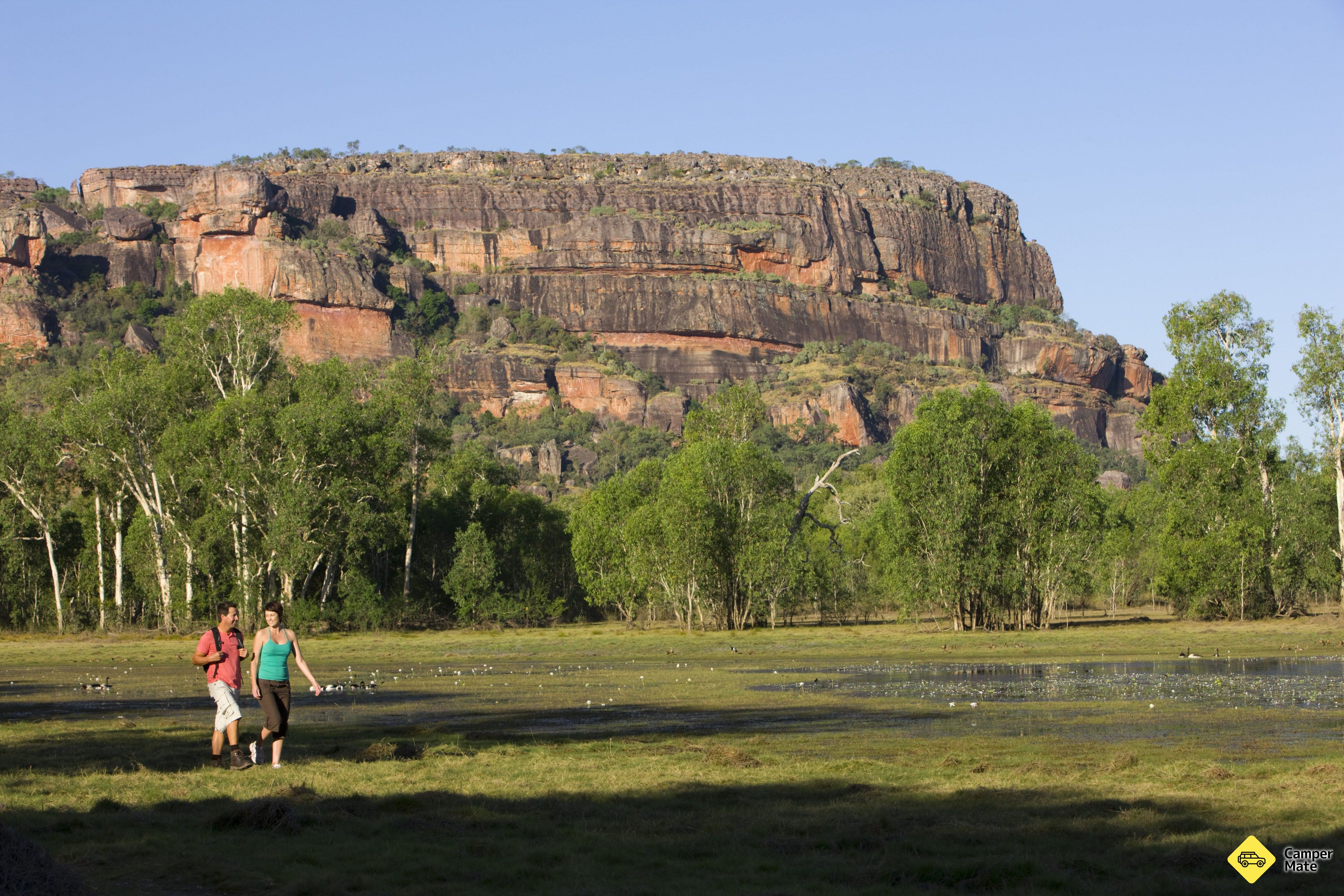 Sandstone and River Bushwalk