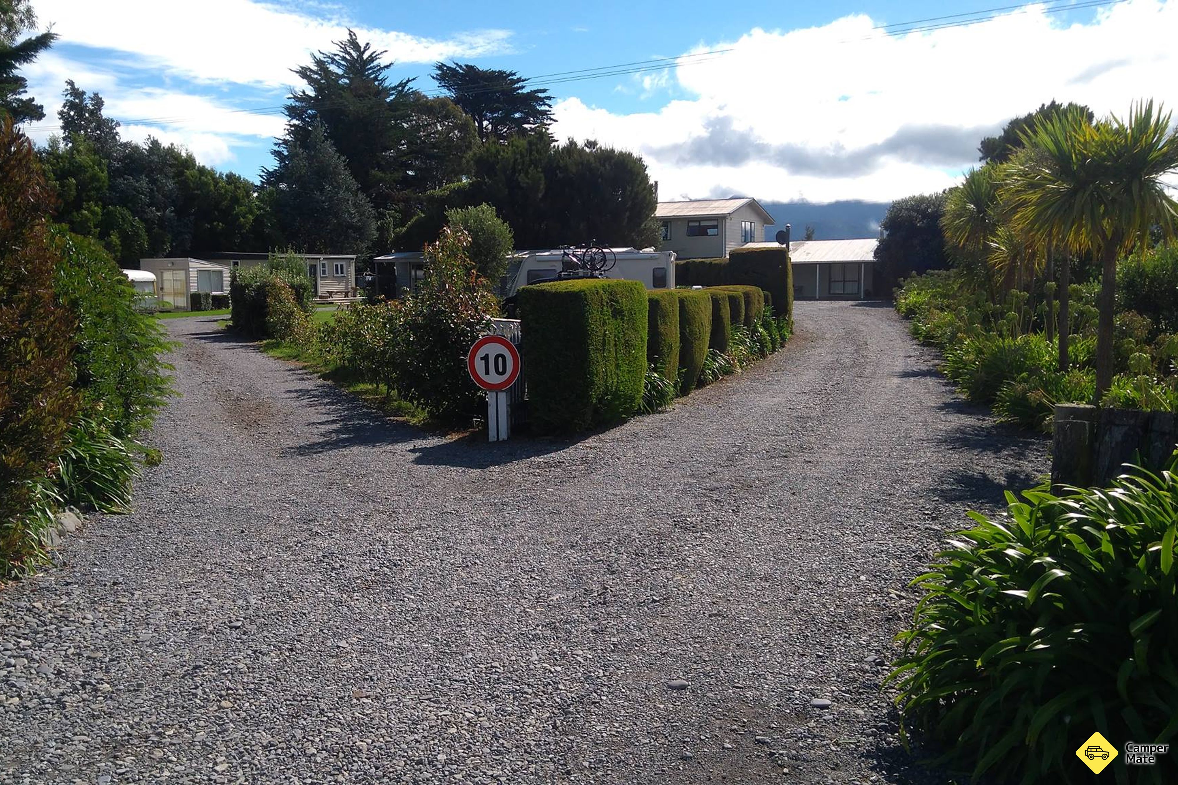 Gateway Motel Holiday Park - Image 2
