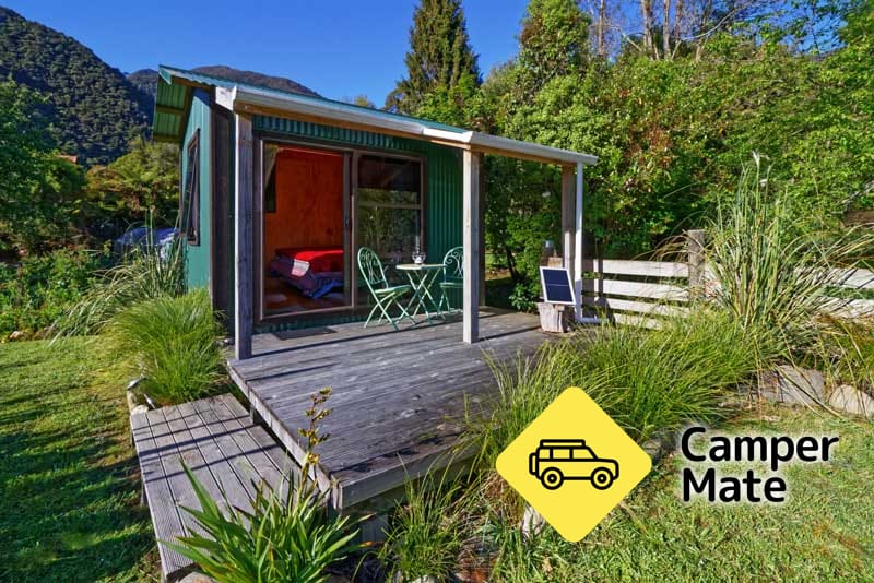 Rainbow Valley Community Campground and Backpackers - Image 3