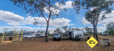 Restauranger i närheten av Pussy Cat Flats Caravan Park