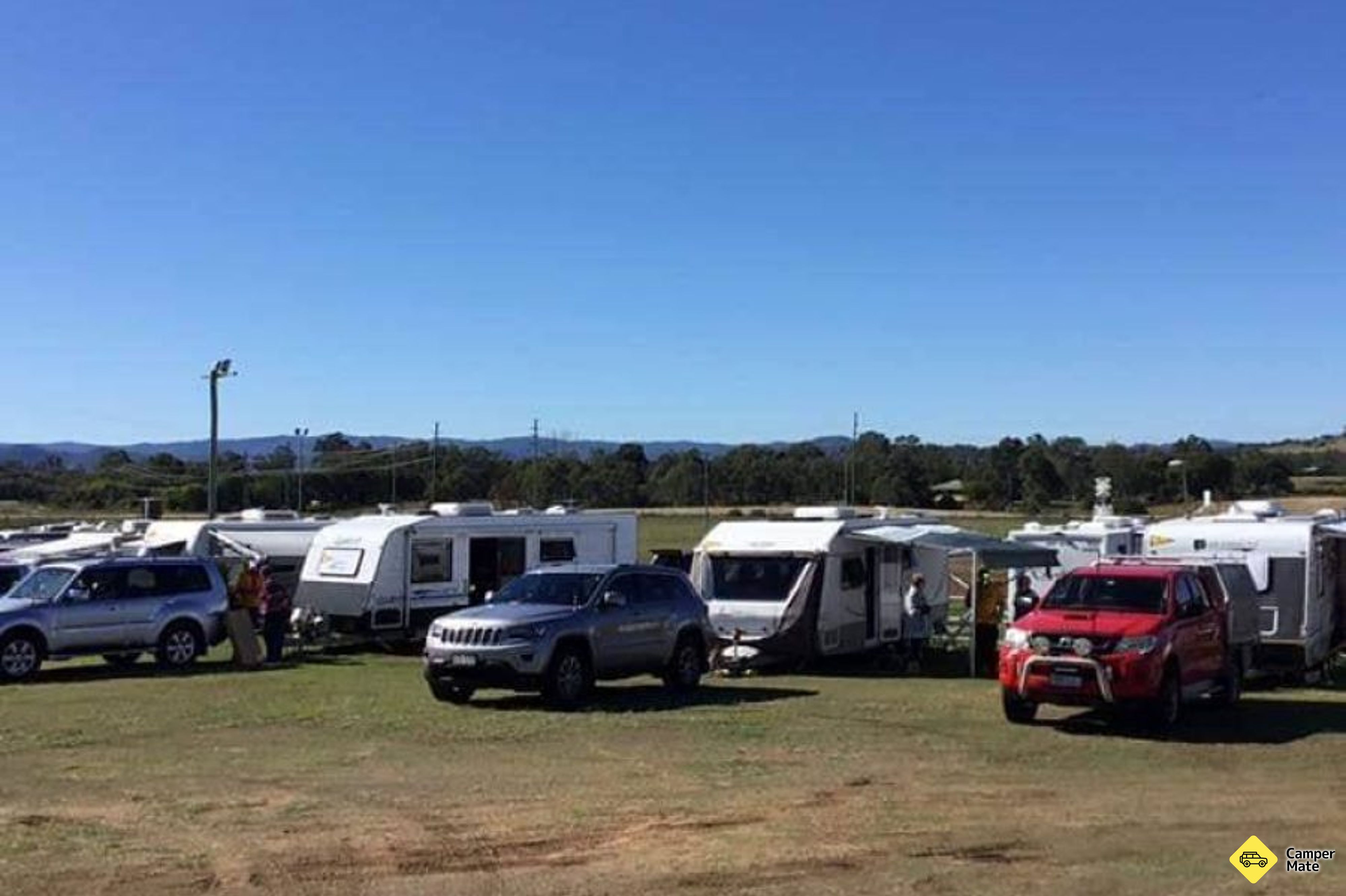 موقع Lowood Showgrounds & Caravan Park