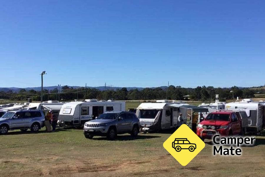 موقع Lowood Showgrounds & Caravan Park