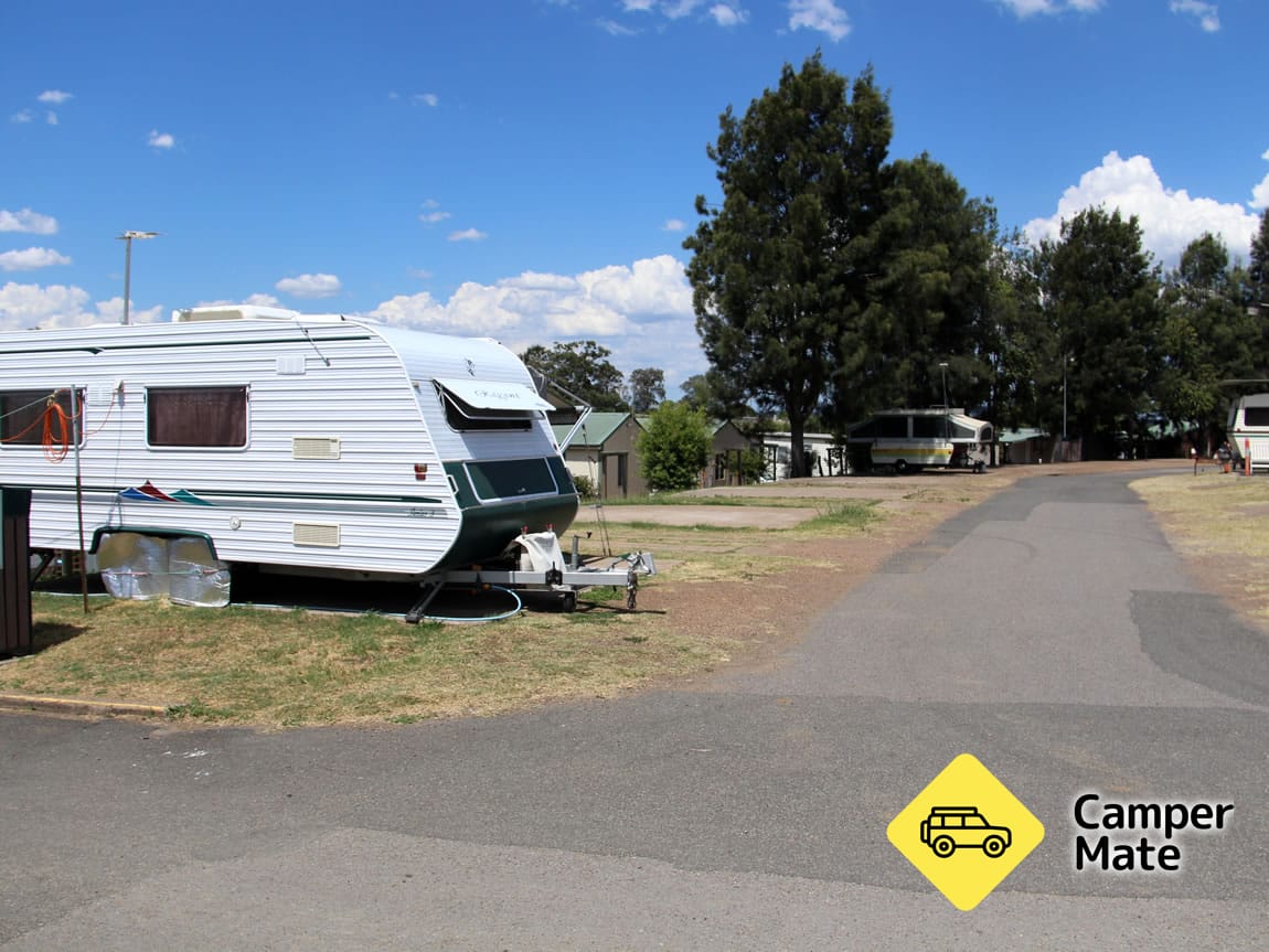 حديقة Acres Caravan Park