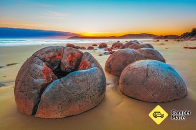 Muurahaiset Boulders