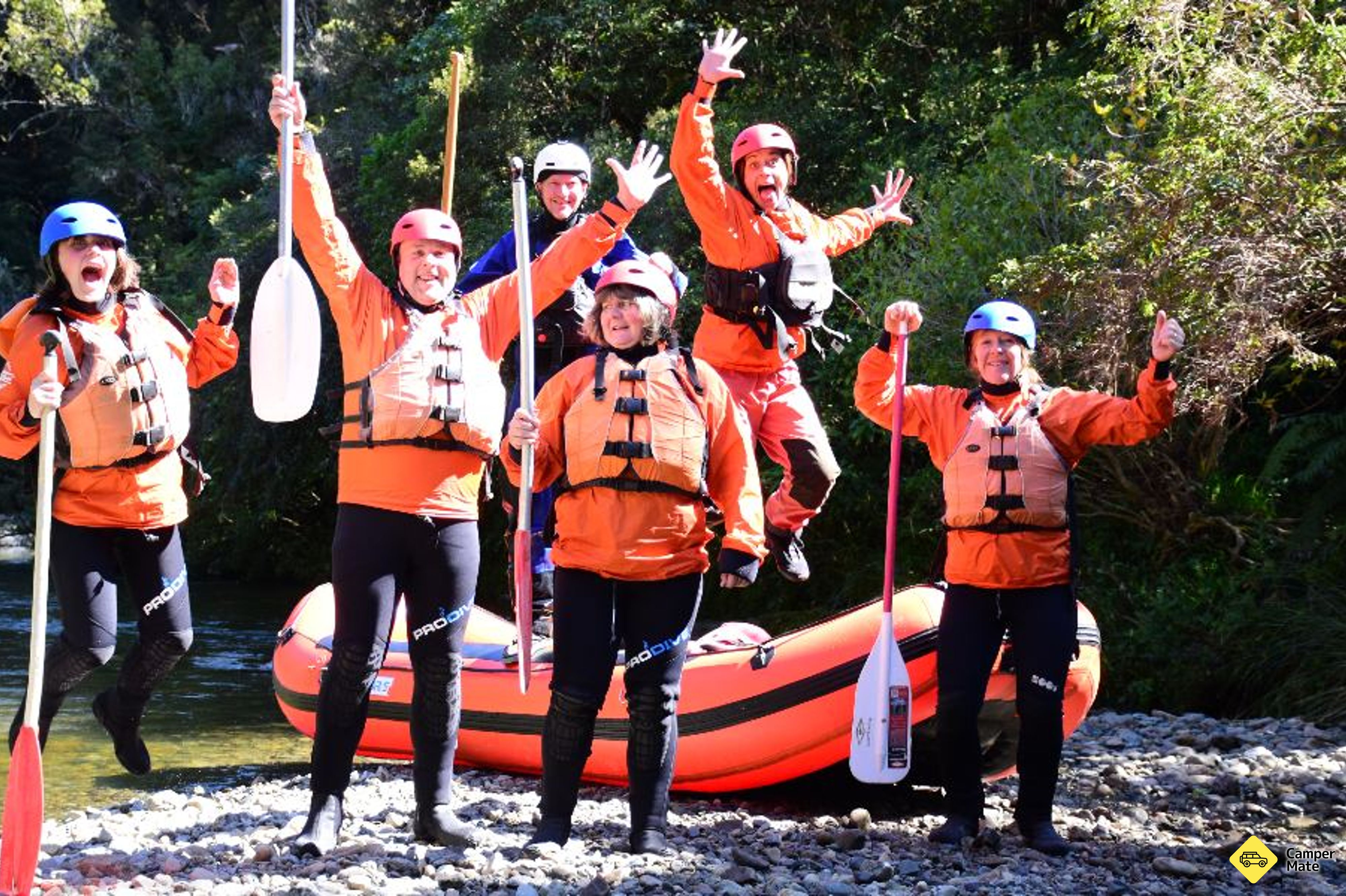 Whitewater Rafting Tour on Te Awa Kairangi - Grade 3 - Image 3