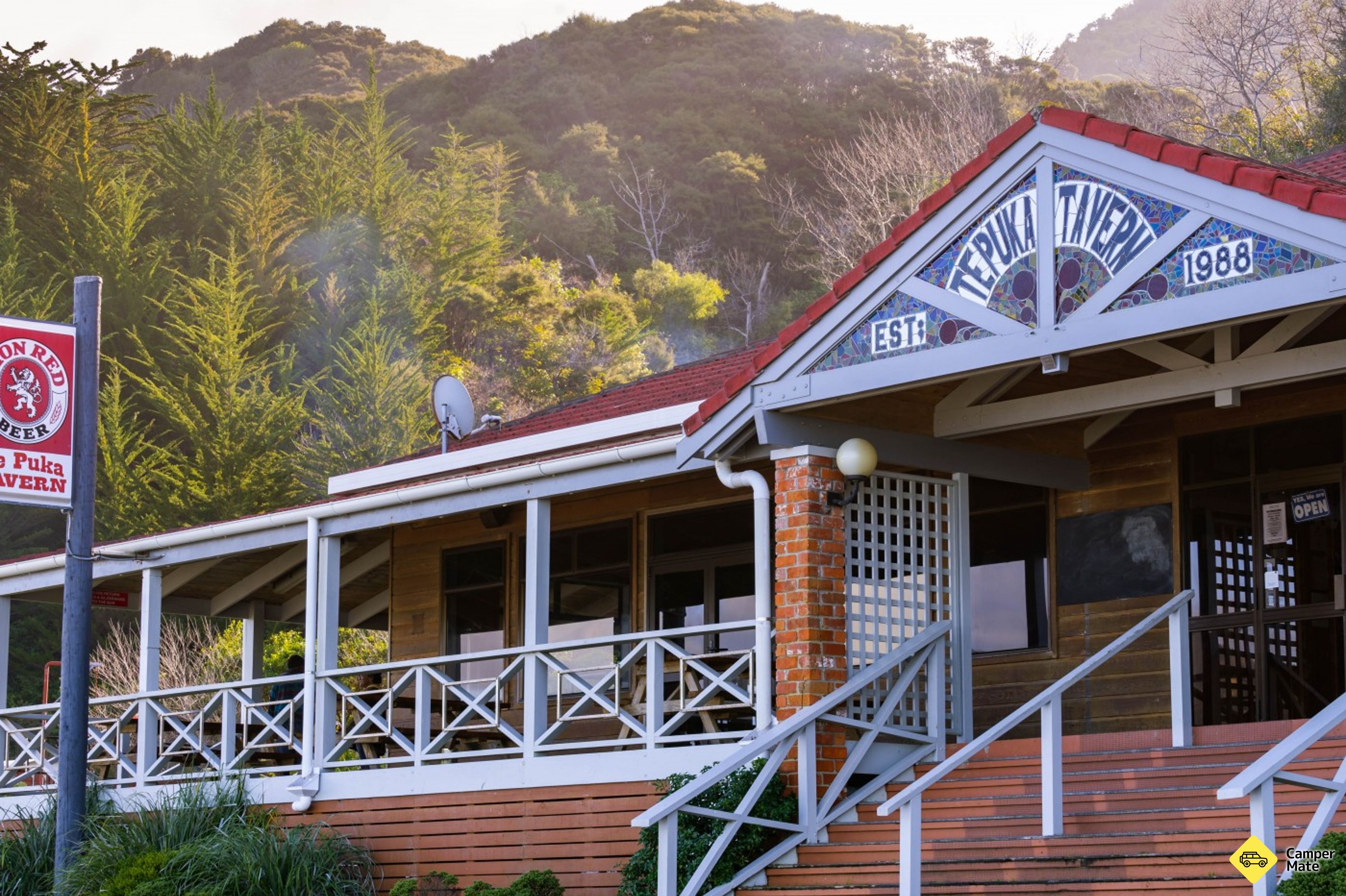 Te Puka Tavern - Image 2