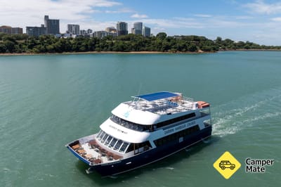 Charles Darwin Sunset Dinner Cruise 근처 오락거리