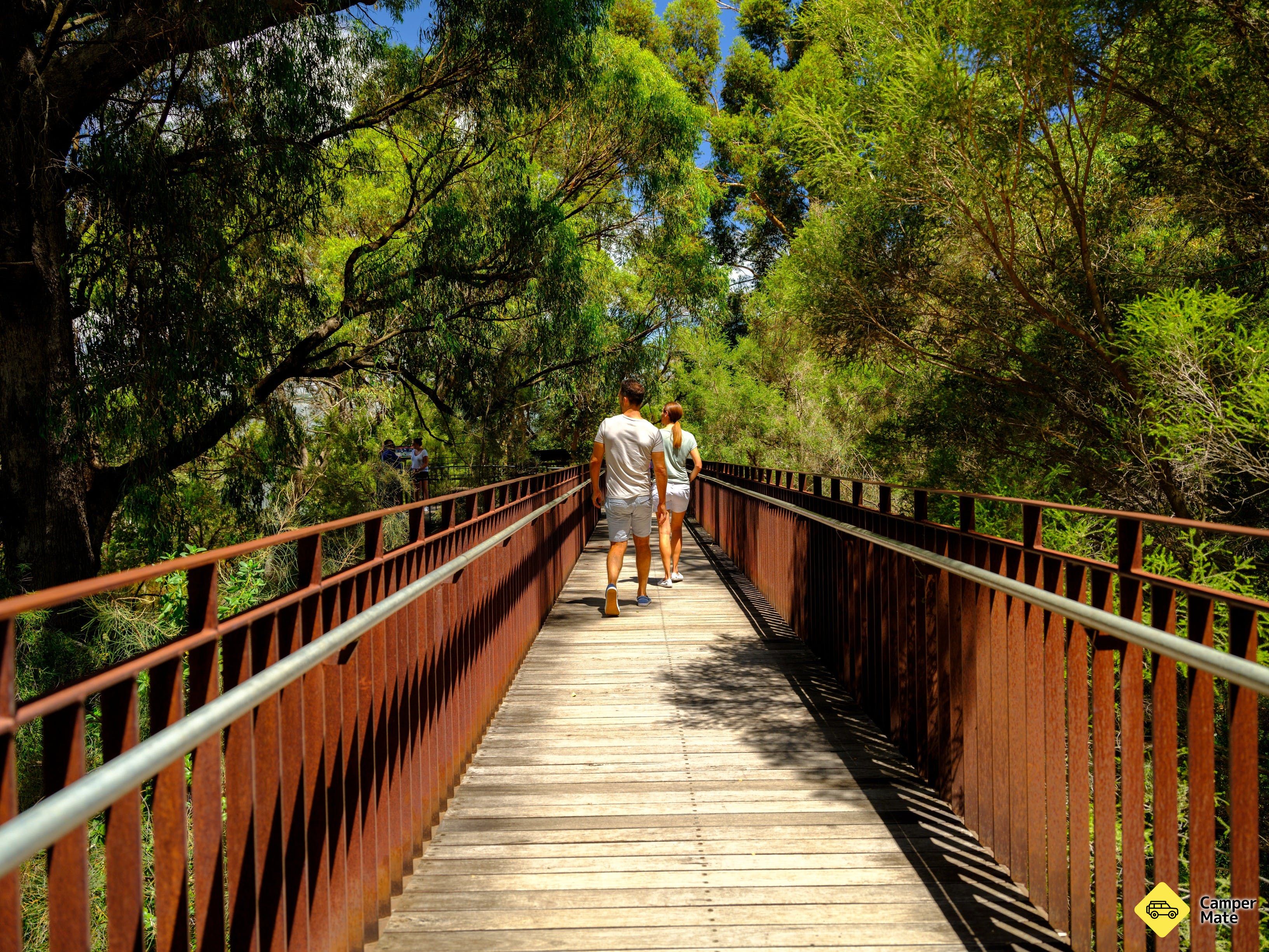 פדרציה Loterywest Walkway - Image 3