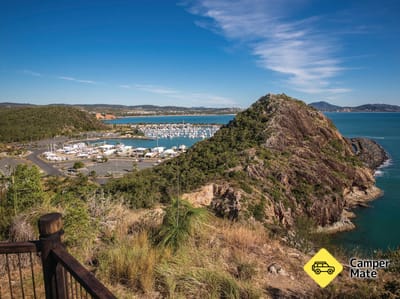 Fan Rock and Rosslyn Bay Lookout Track(ファン・ロック&ロスリン・ベイ・ローコート・トラック)