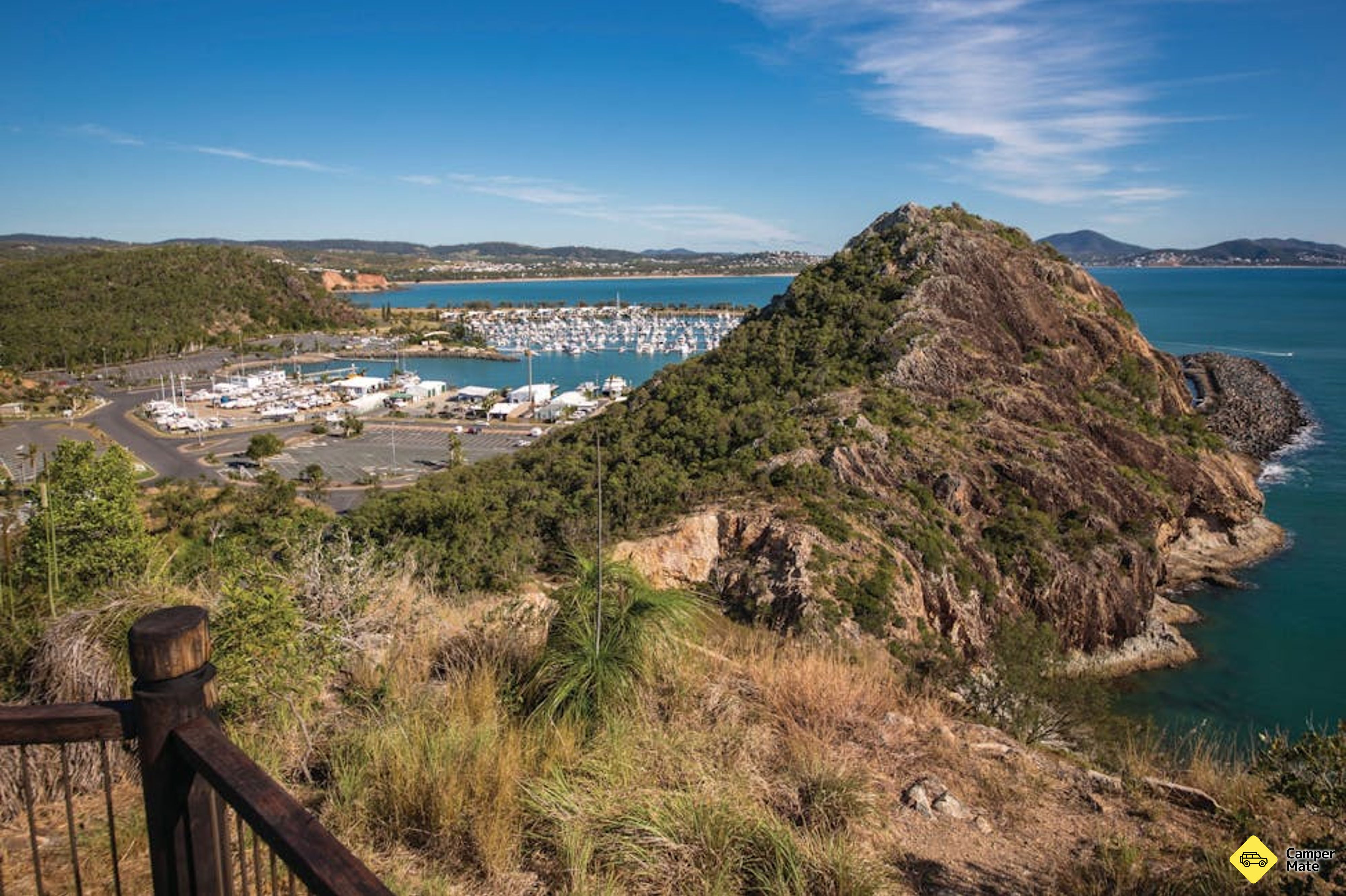 Fan Rock and Rosslyn Bay Lookout Track