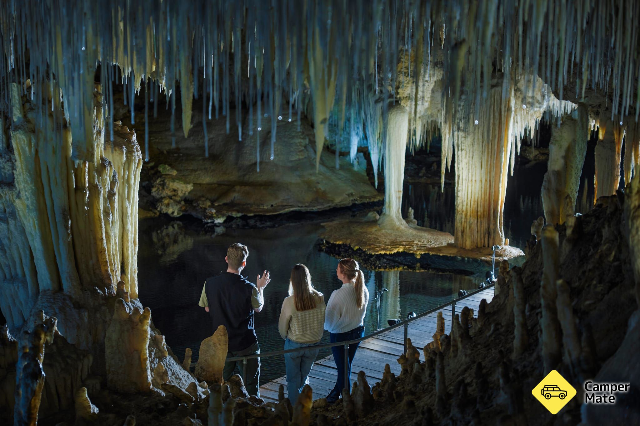 Jezero jeskyně Guided Tour - Image 3