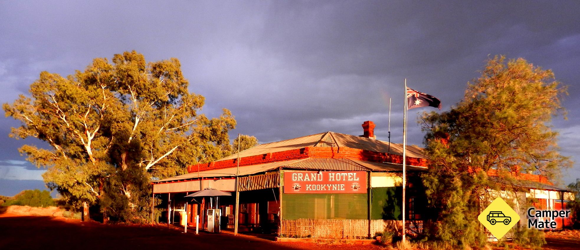 Grand Kookynie Hotel