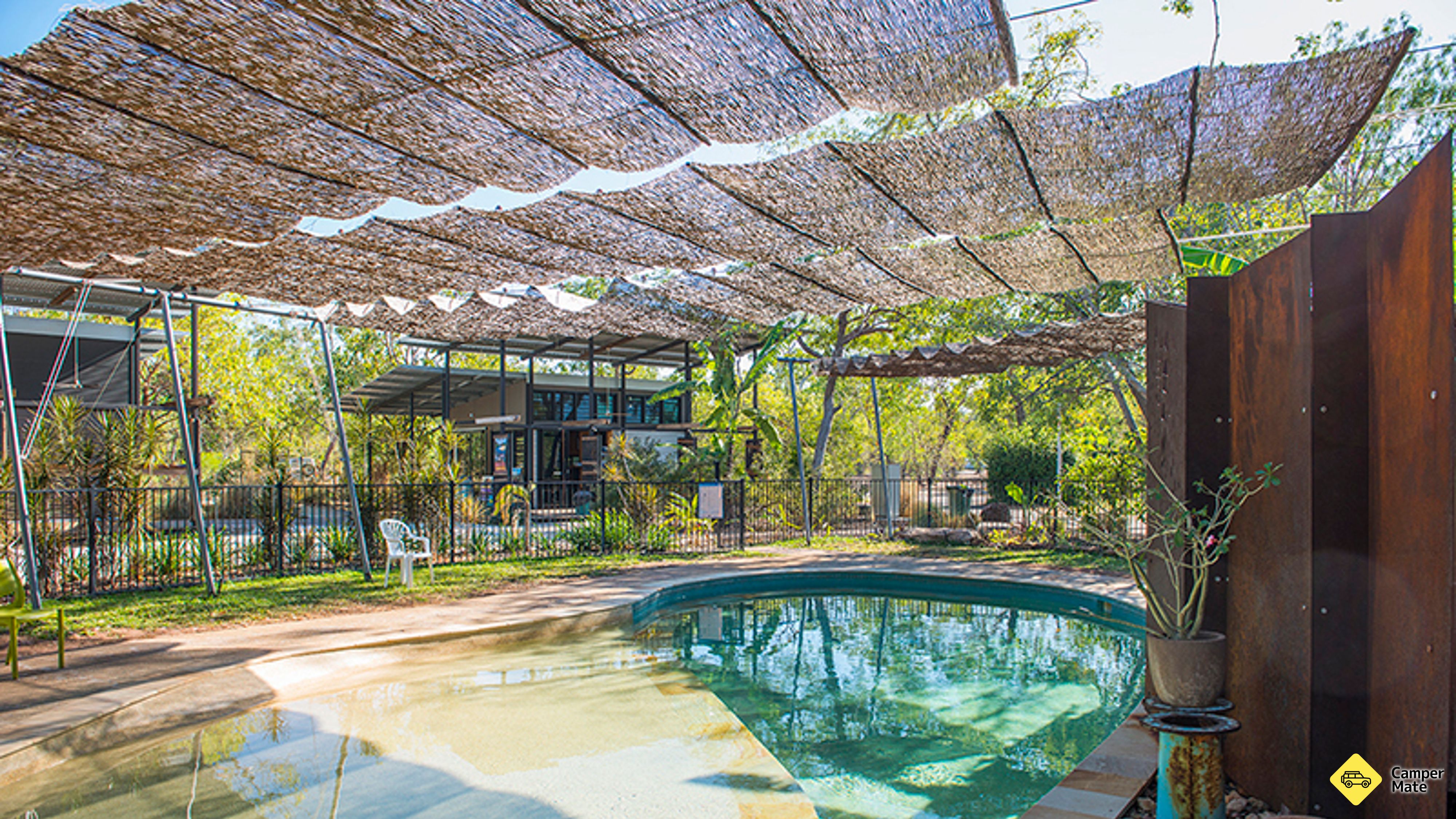 Anbinik Kakadu Resort