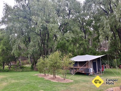 Hôtels près de Queen Street Uralla Caravan Park