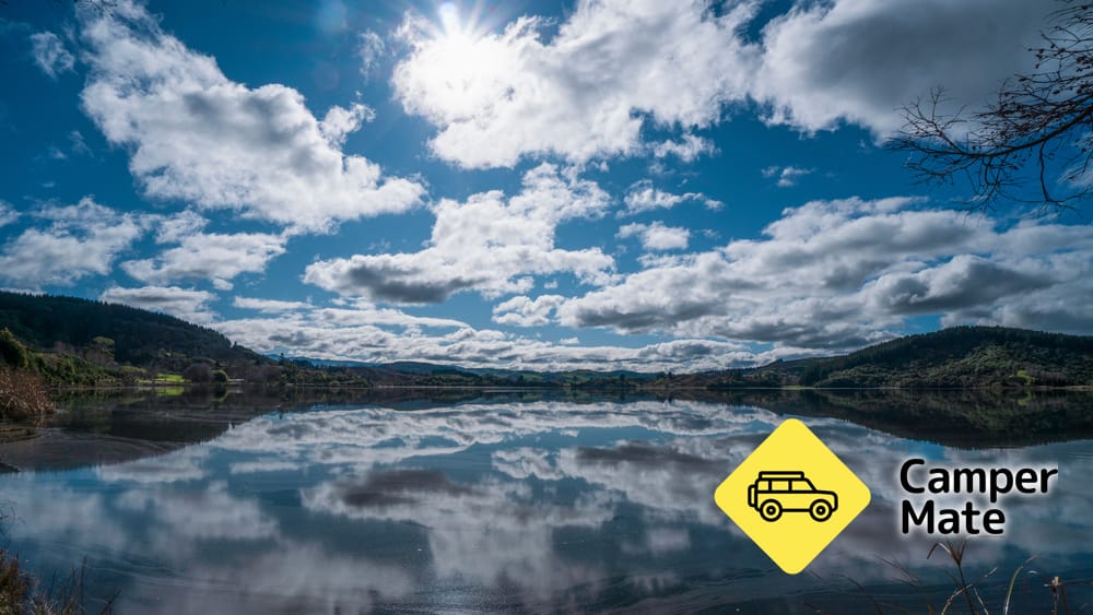  Lake Tutira