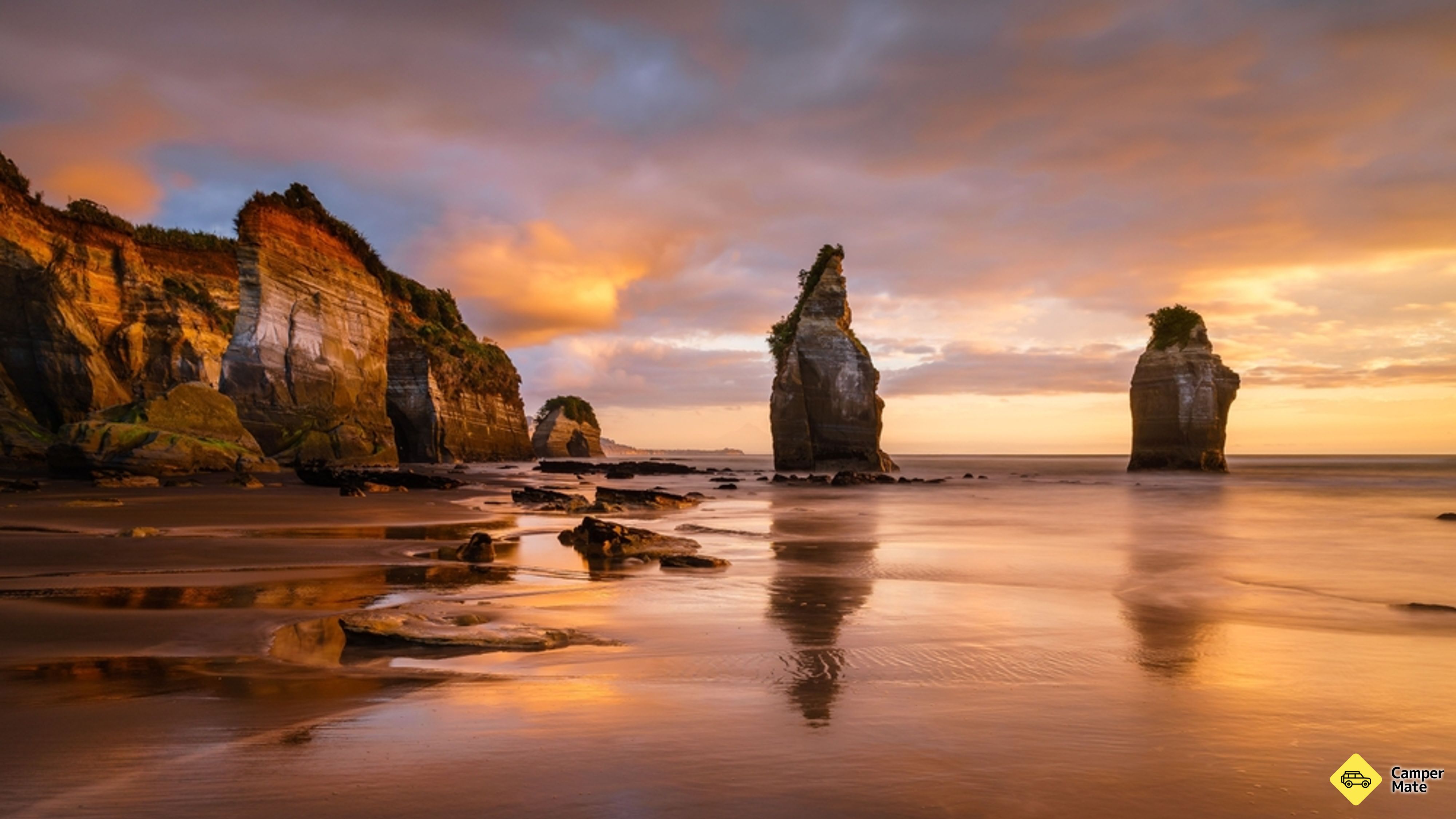 Tongaporutu (Three Sisters og Elephant Rock)