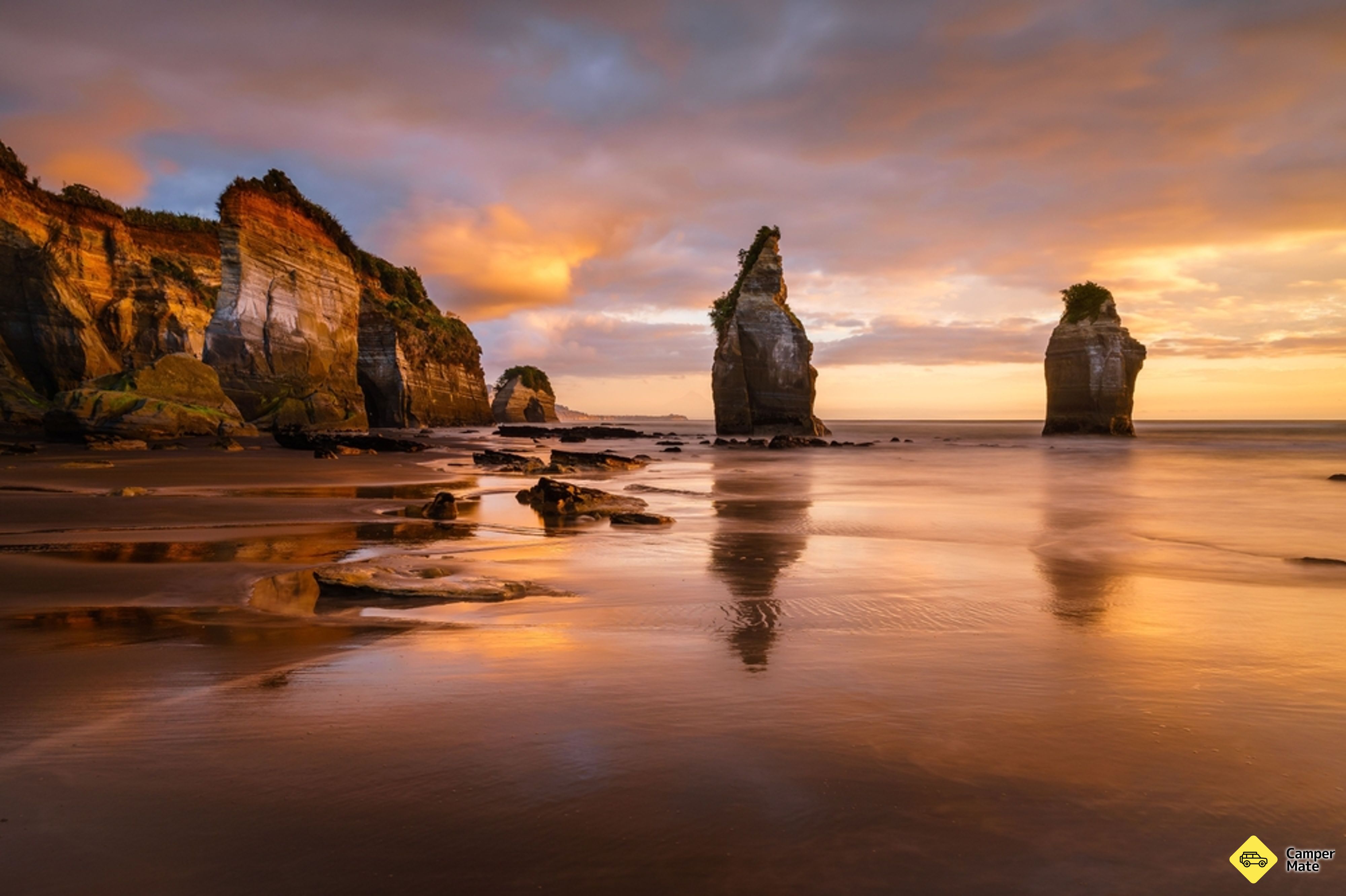 Tongaporutu (Three Sisters og Elephant Rock)