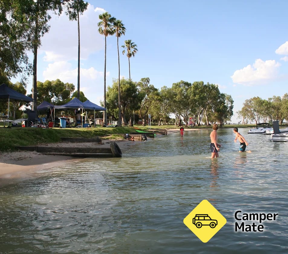 Lake Charm Foreshore Caravan Park - Image 2