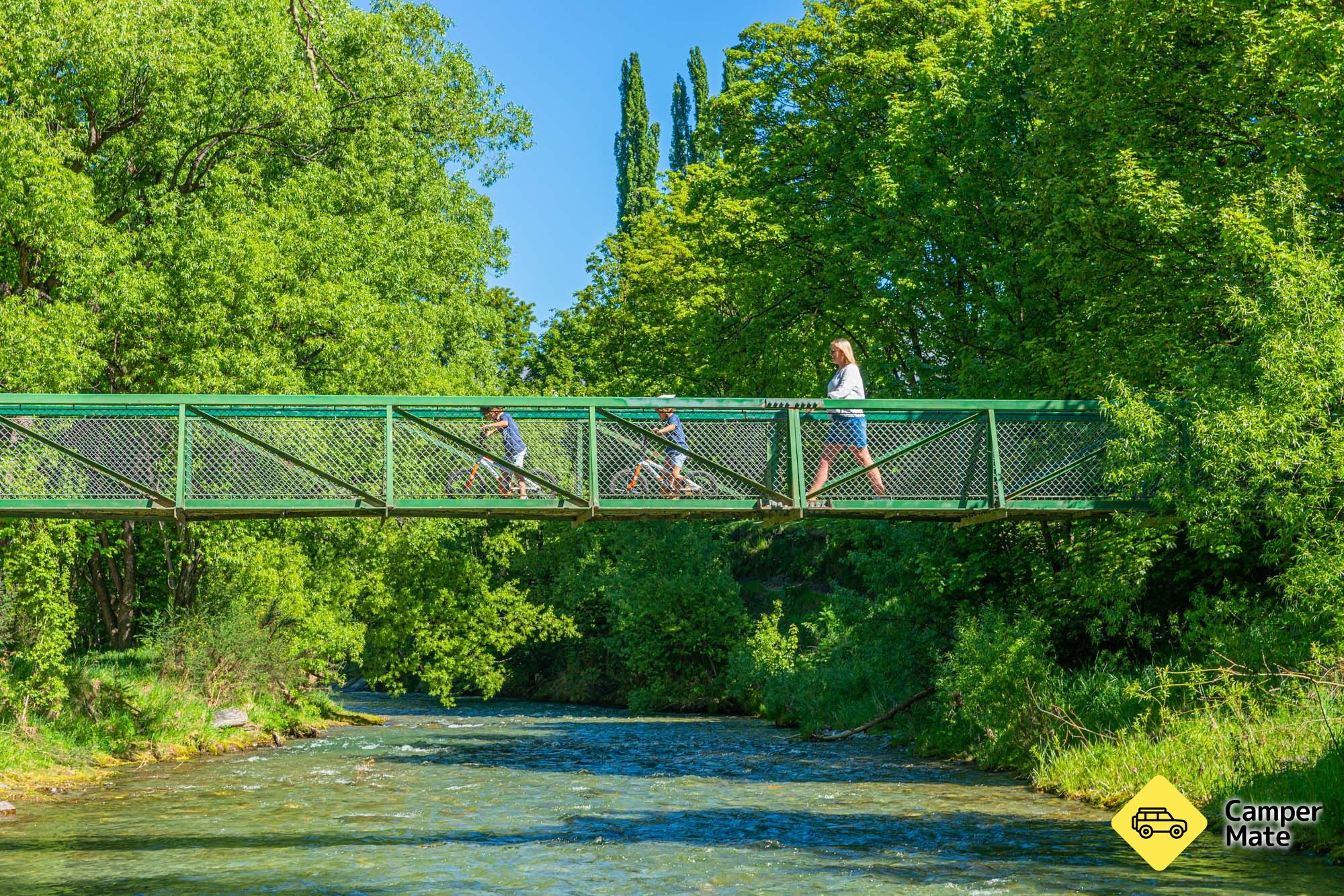 Arrow River Bridges Trail(アーロウ・リバー・ブリッジ)