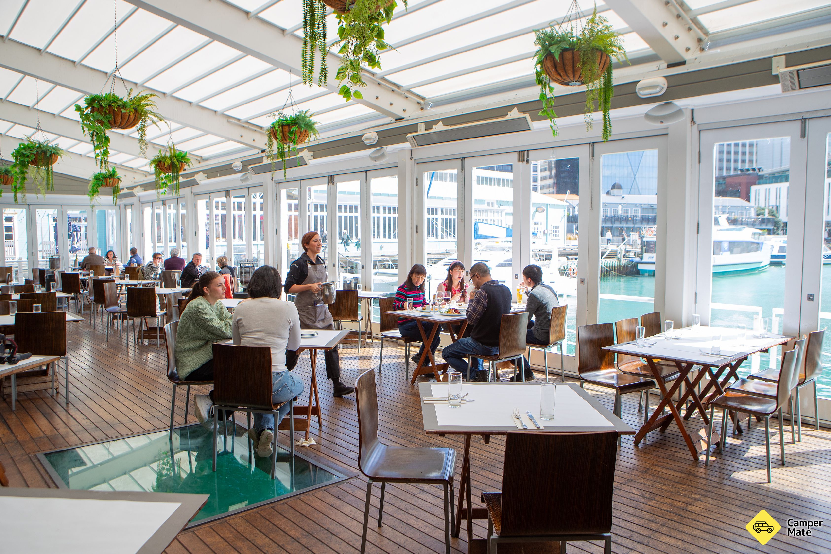 Dockside Restaurant & Bar