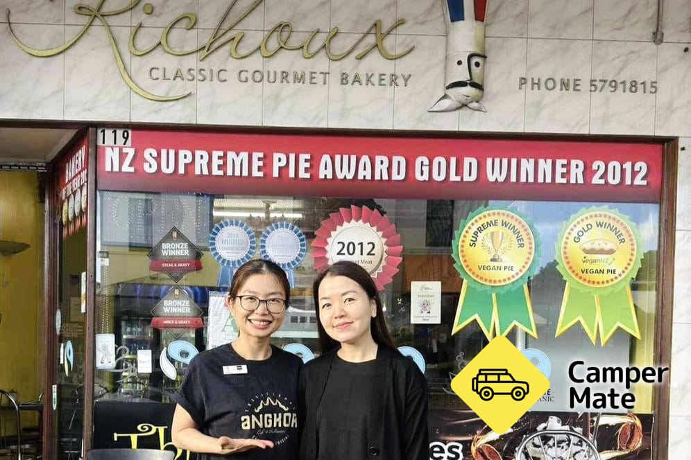 Richoux Patisserie - Image 2