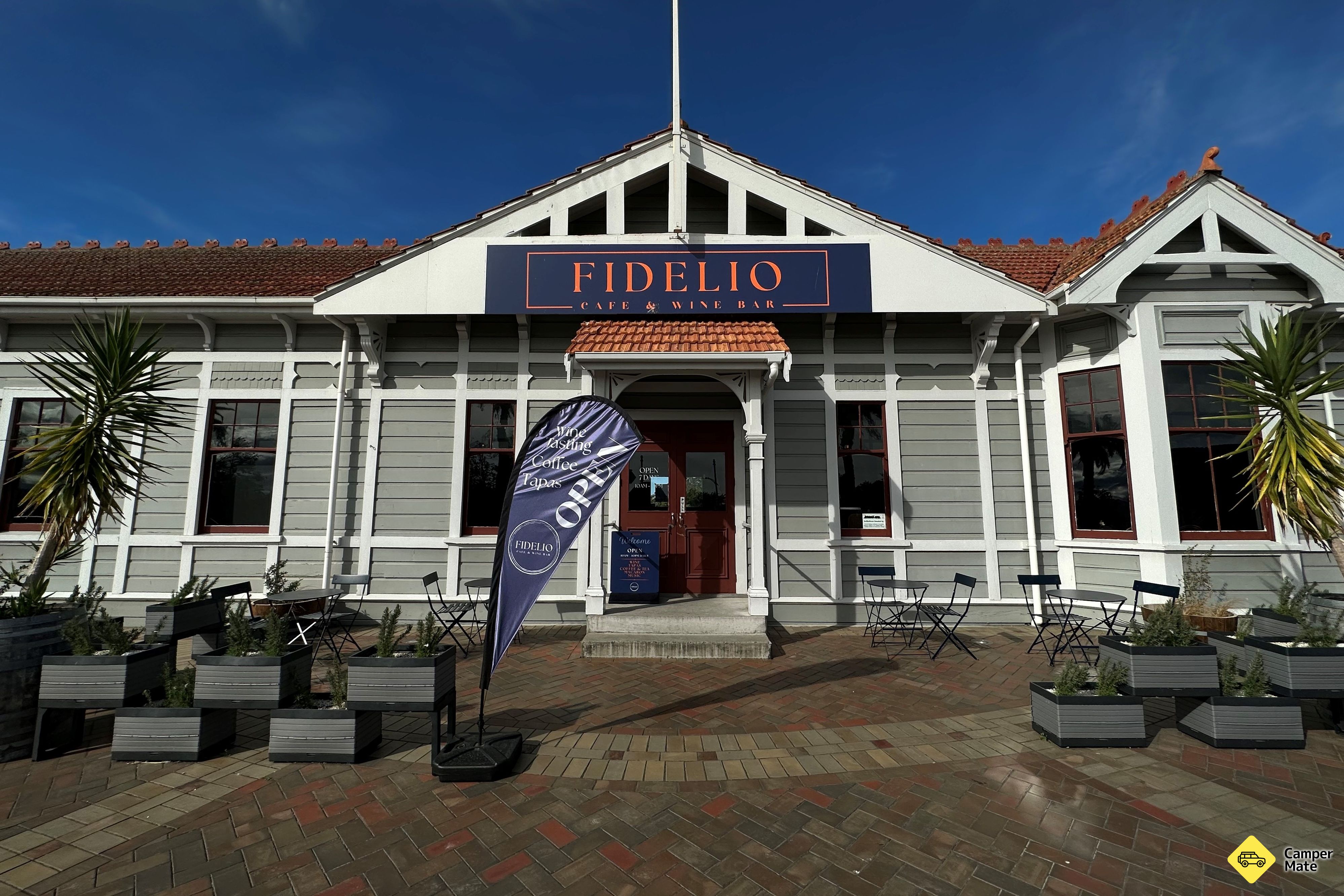 Fidelios Cafe & 葡萄酒酒吧