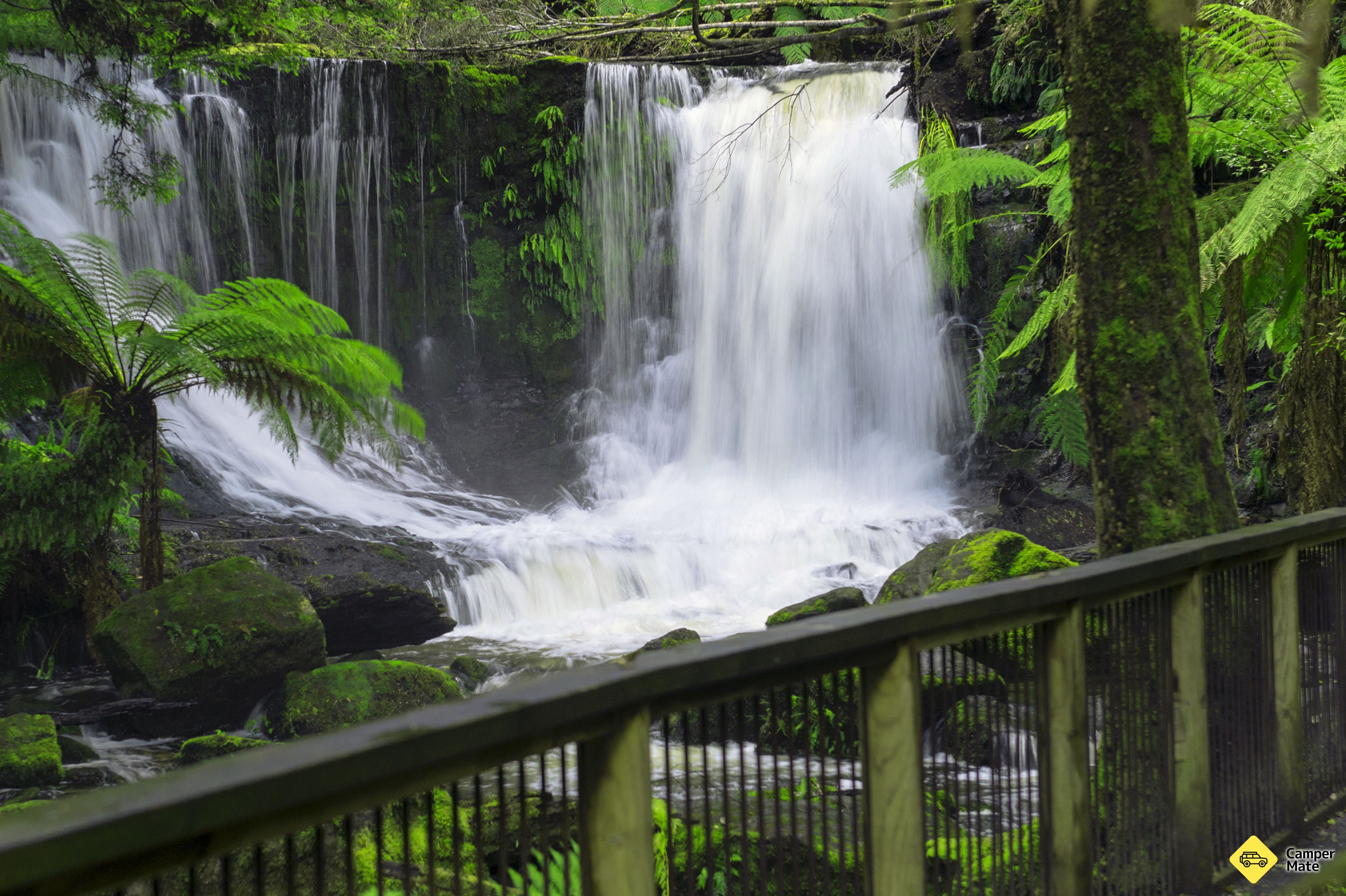 Horseshoe Waterfall Walk - Image 2