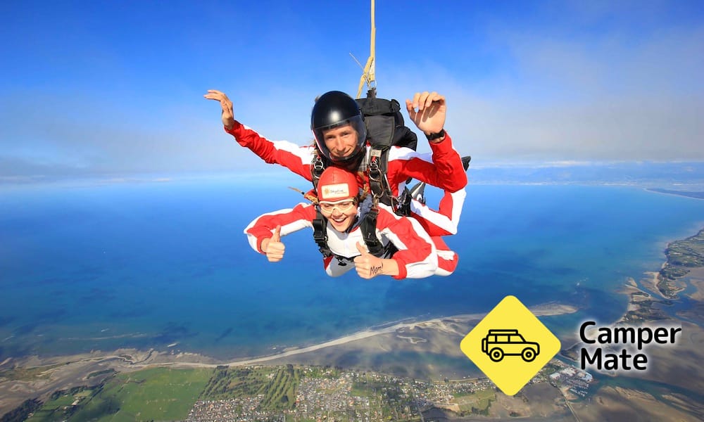 Skydive Abel Tasman 13 000 stop - Image 2