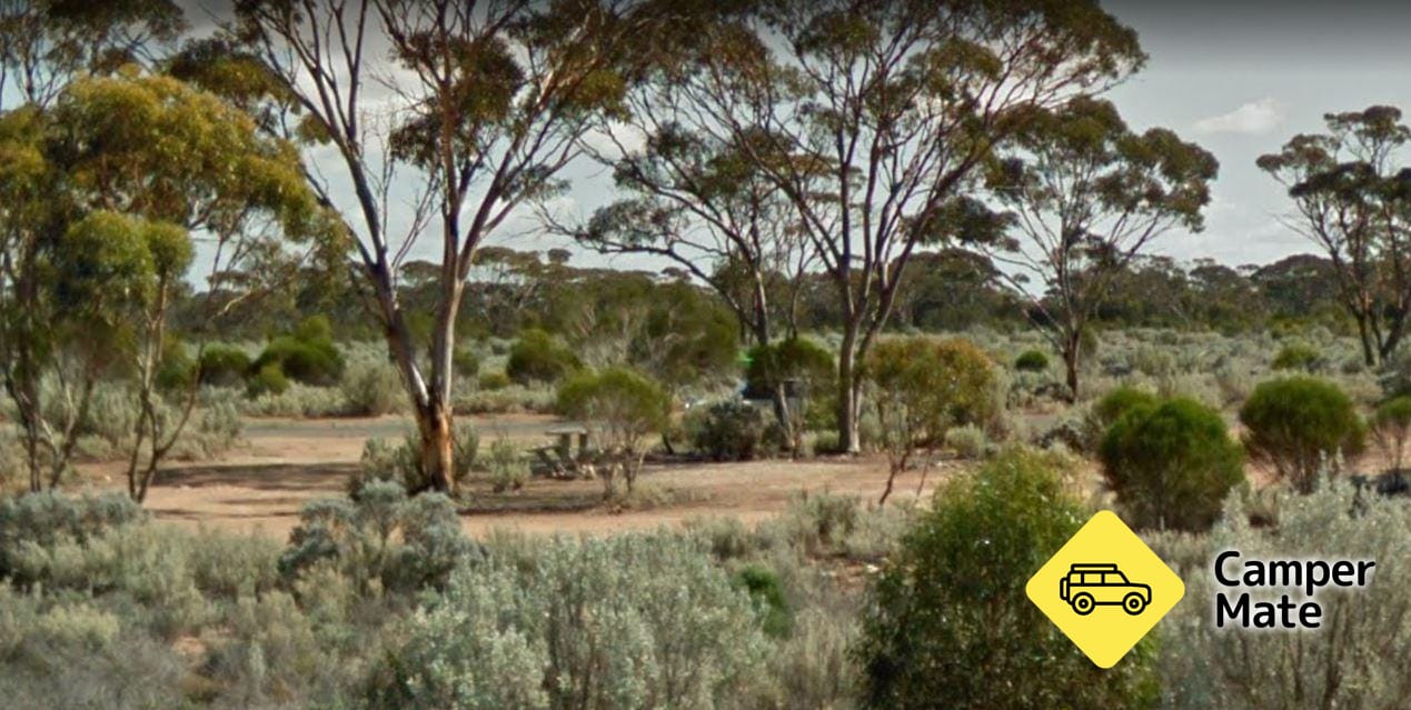 90 Mile Sign Parking Area