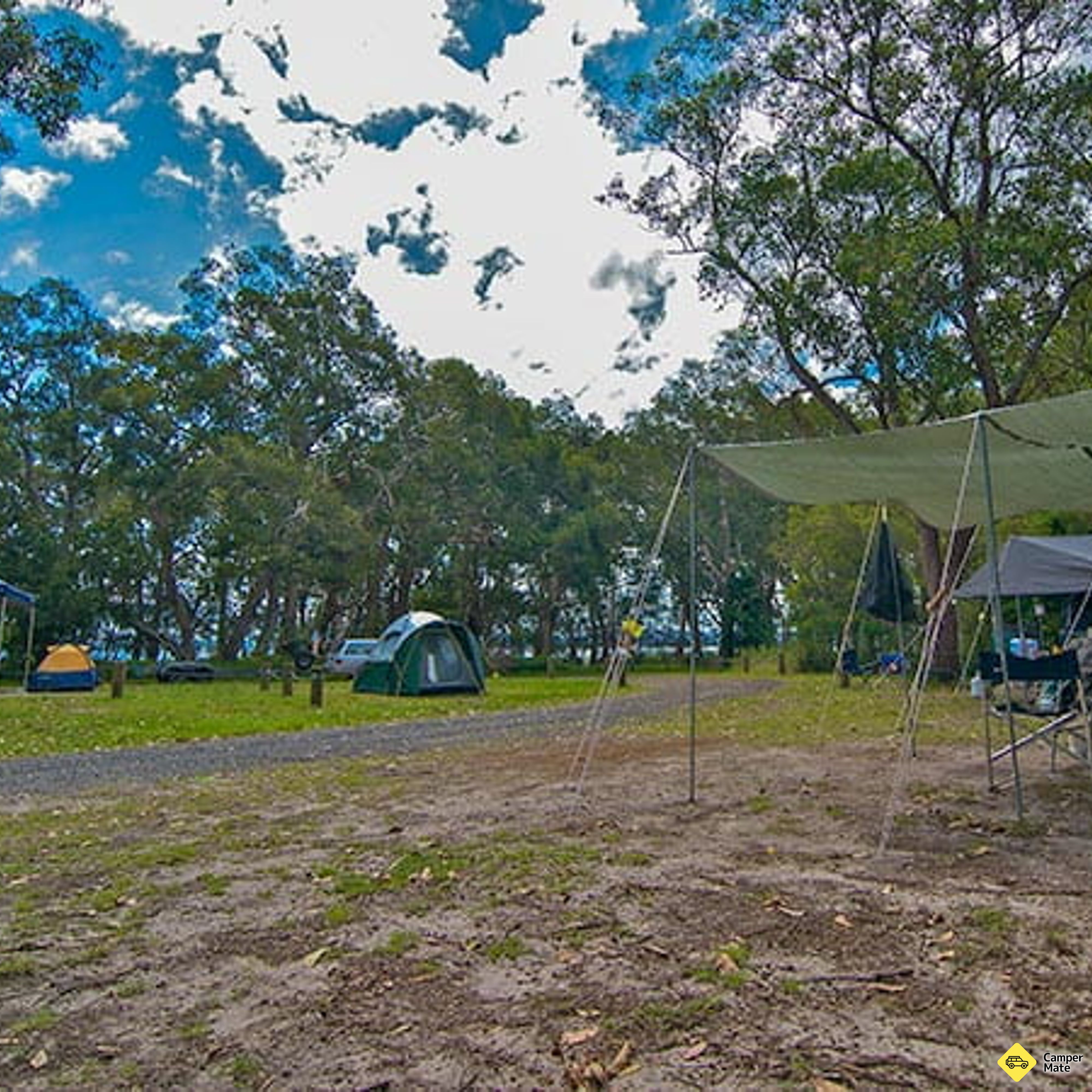 Restauracje w pobliżu White Tree Bay Campground - Image 2
