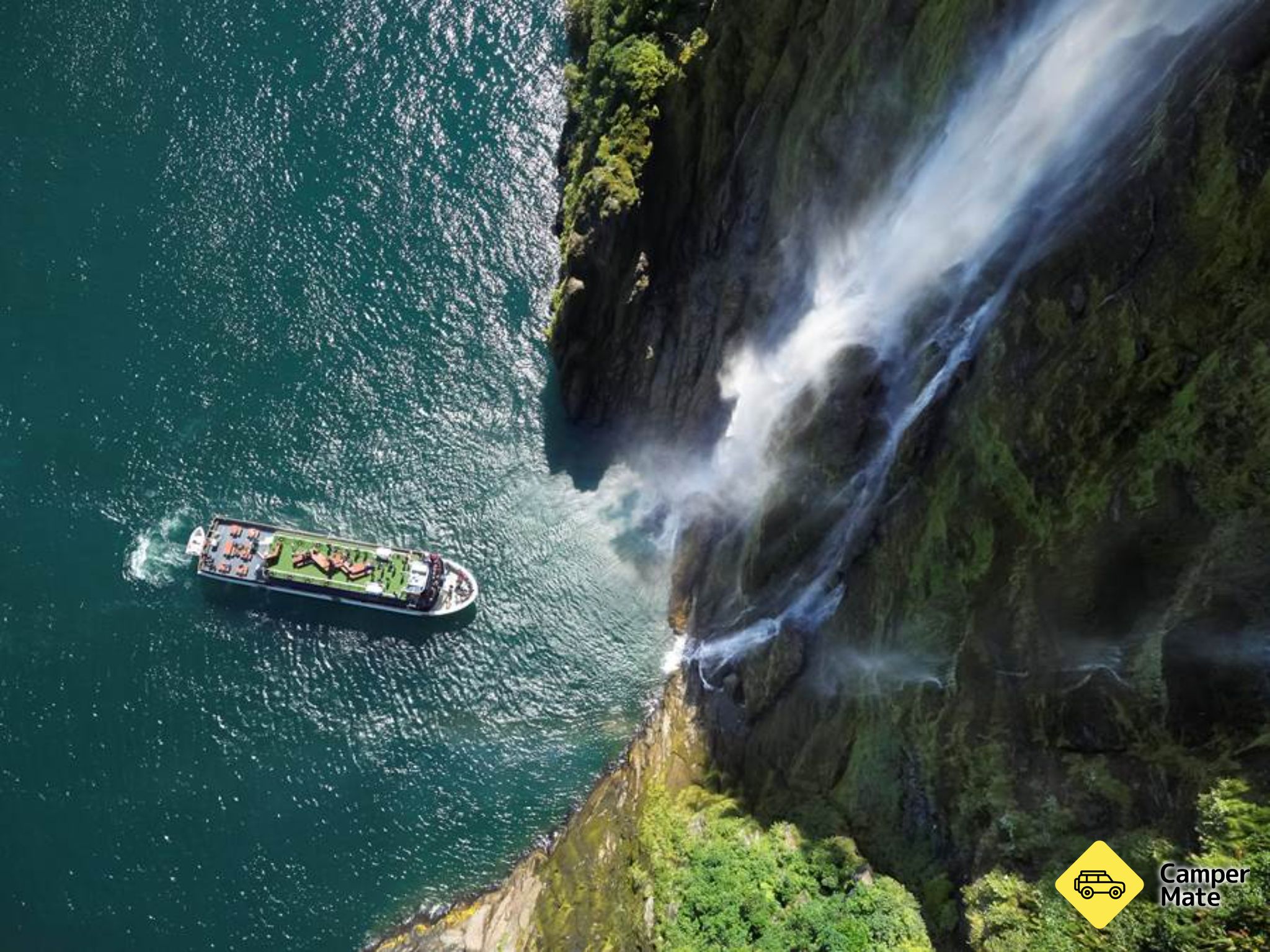 Milford Sound Day Cruise från Queenstown med RealNZ