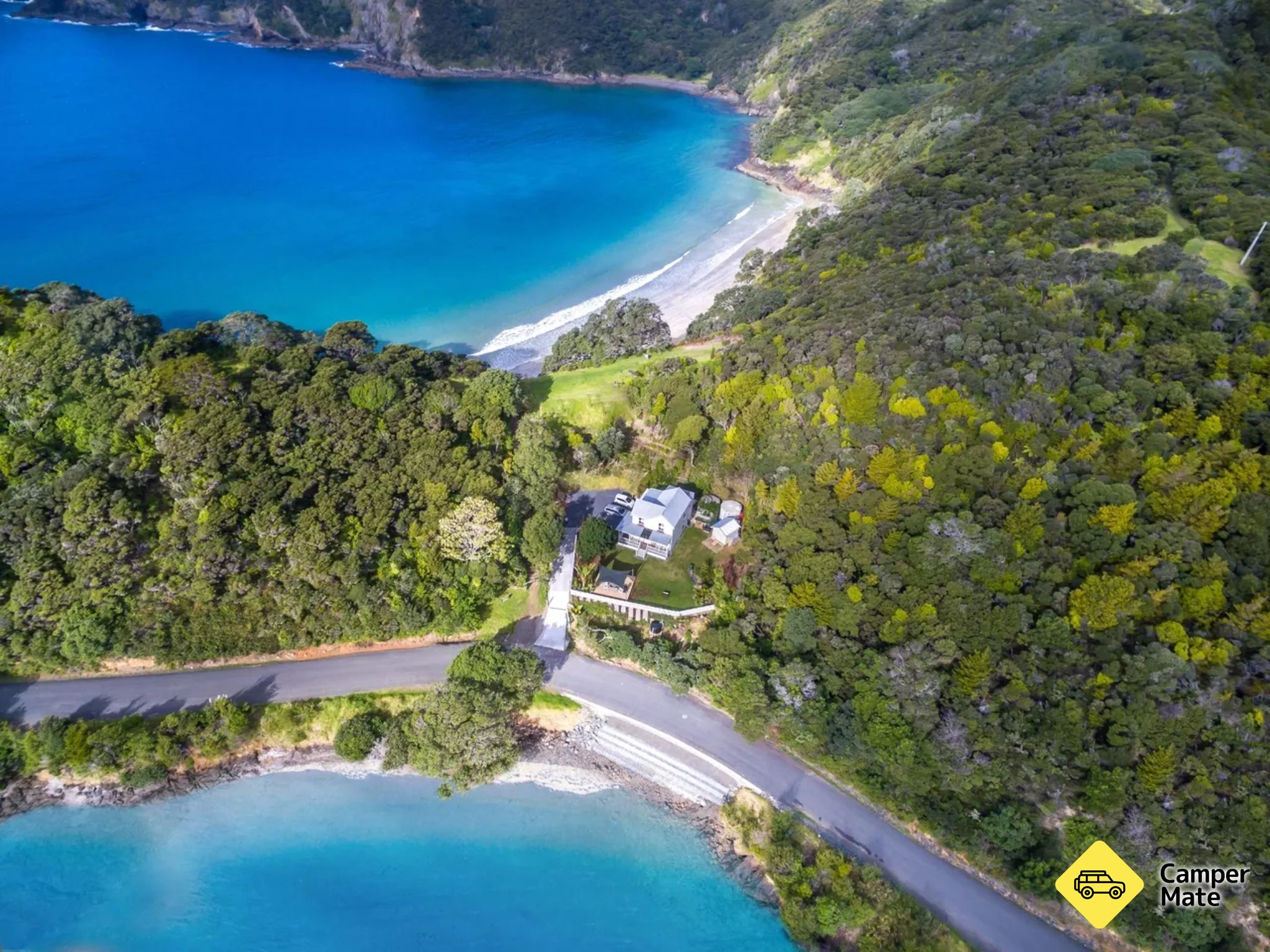 Oke Bay Lodge & Camp - Image 3