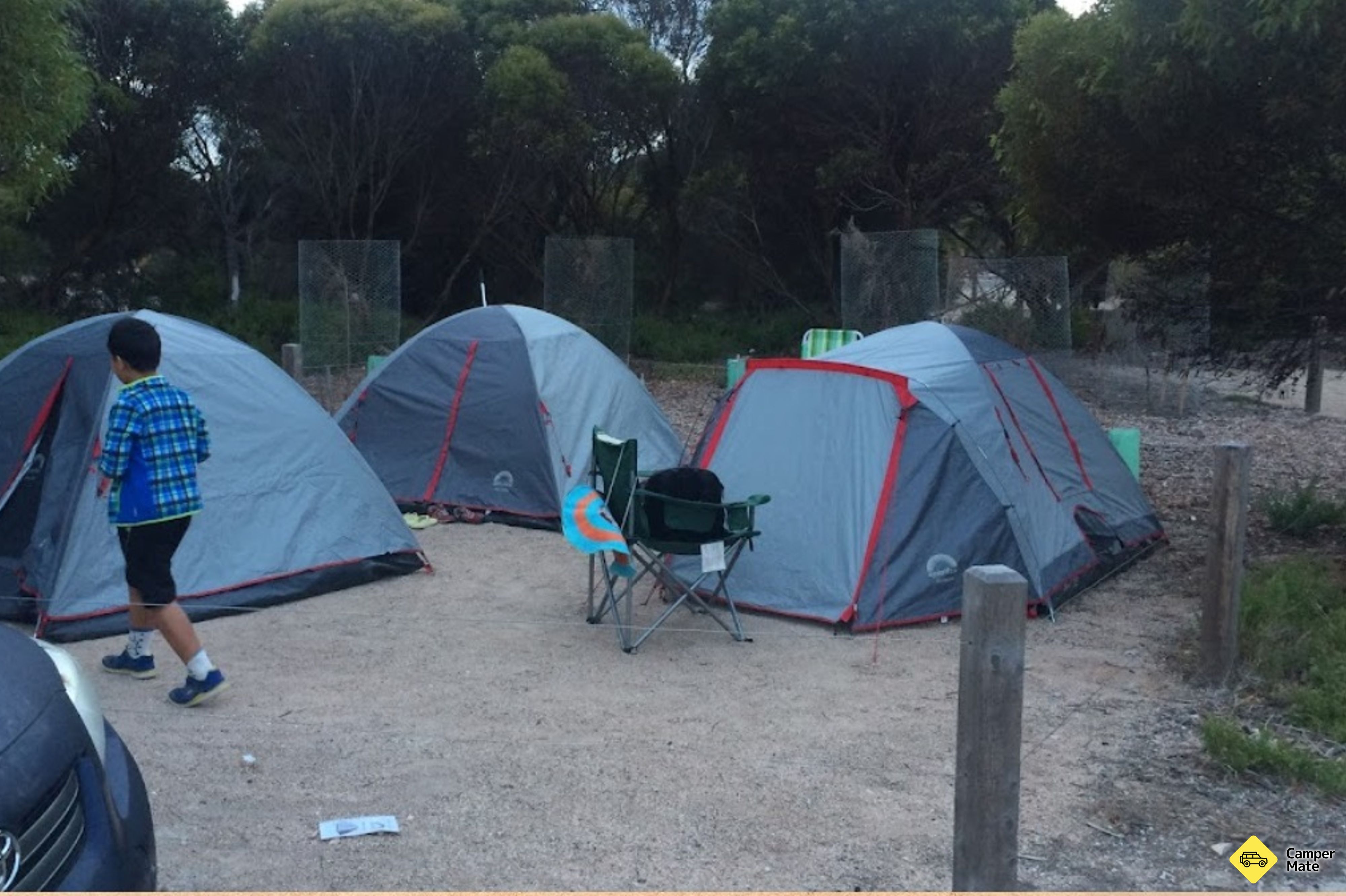 Restauranter i nærheten av Pondalowie Bay Bush Campground