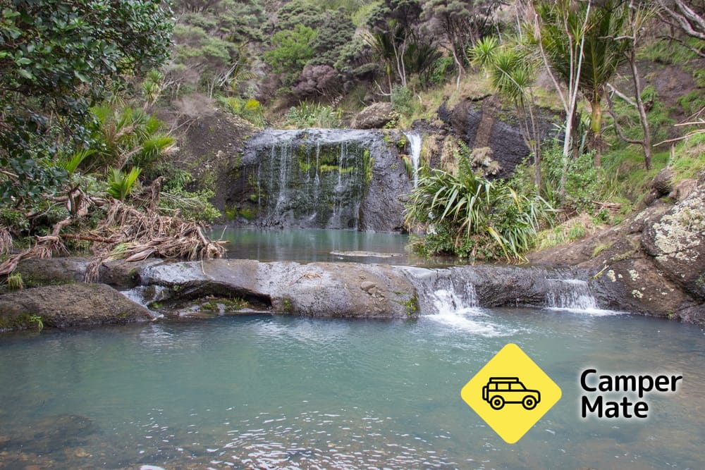 af Wainamu Falls - Image 2