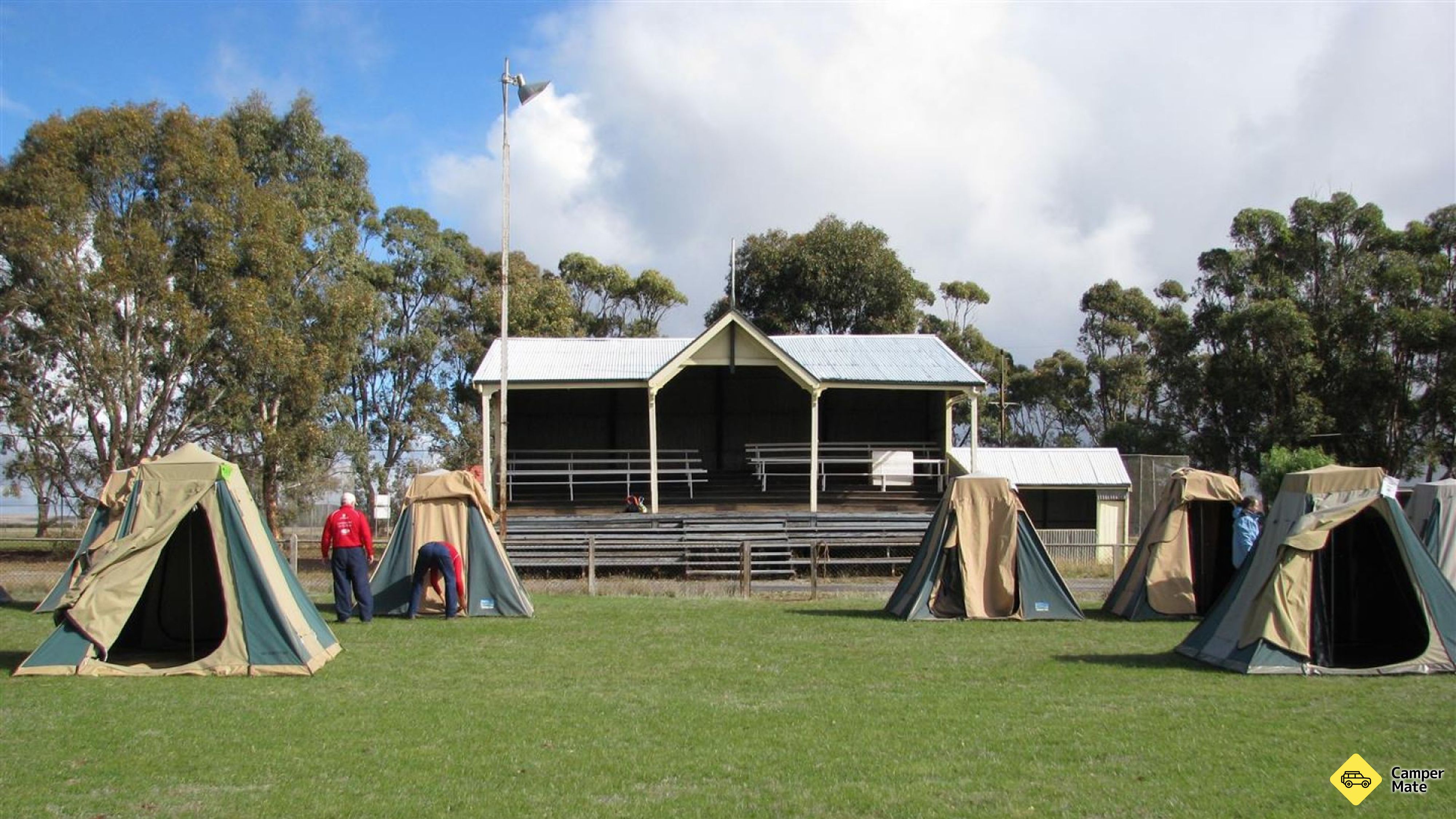 Lokasi: Hallett Recreation Campground
