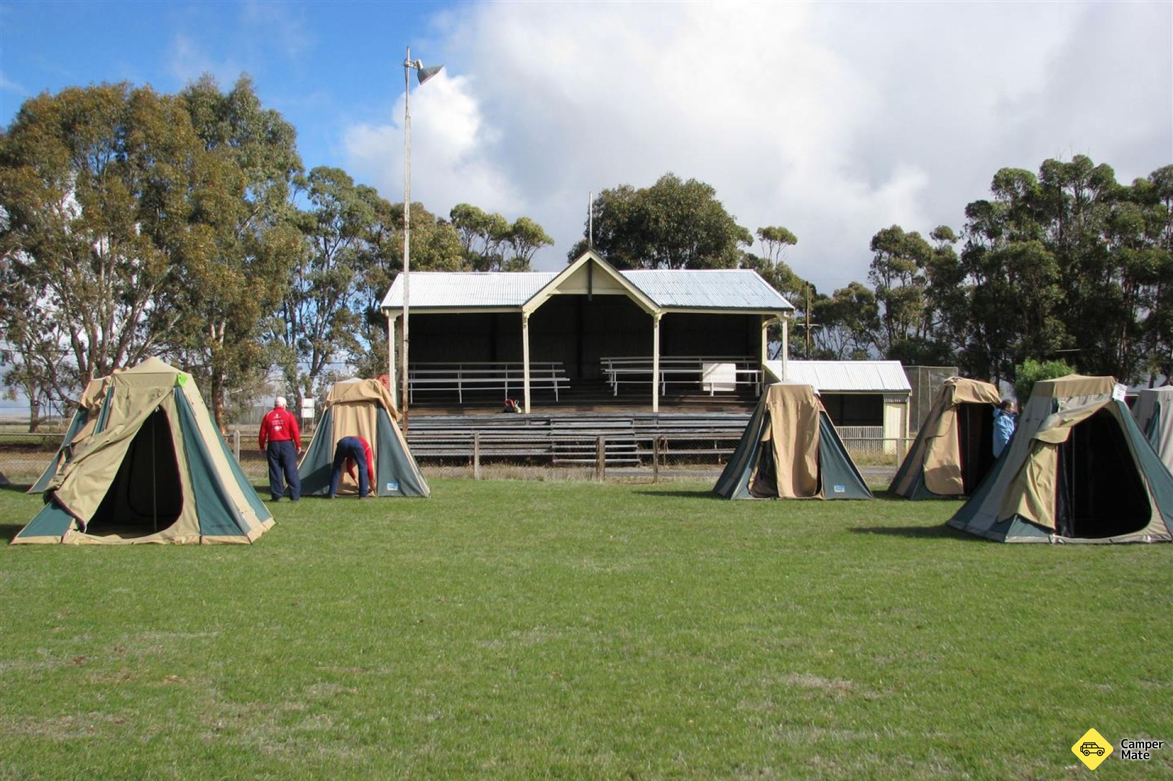 Lokasi: Hallett Recreation Campground