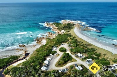 Jeanneret Beach Campground 근처 오락거리