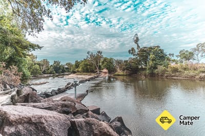 Cahills Crossing