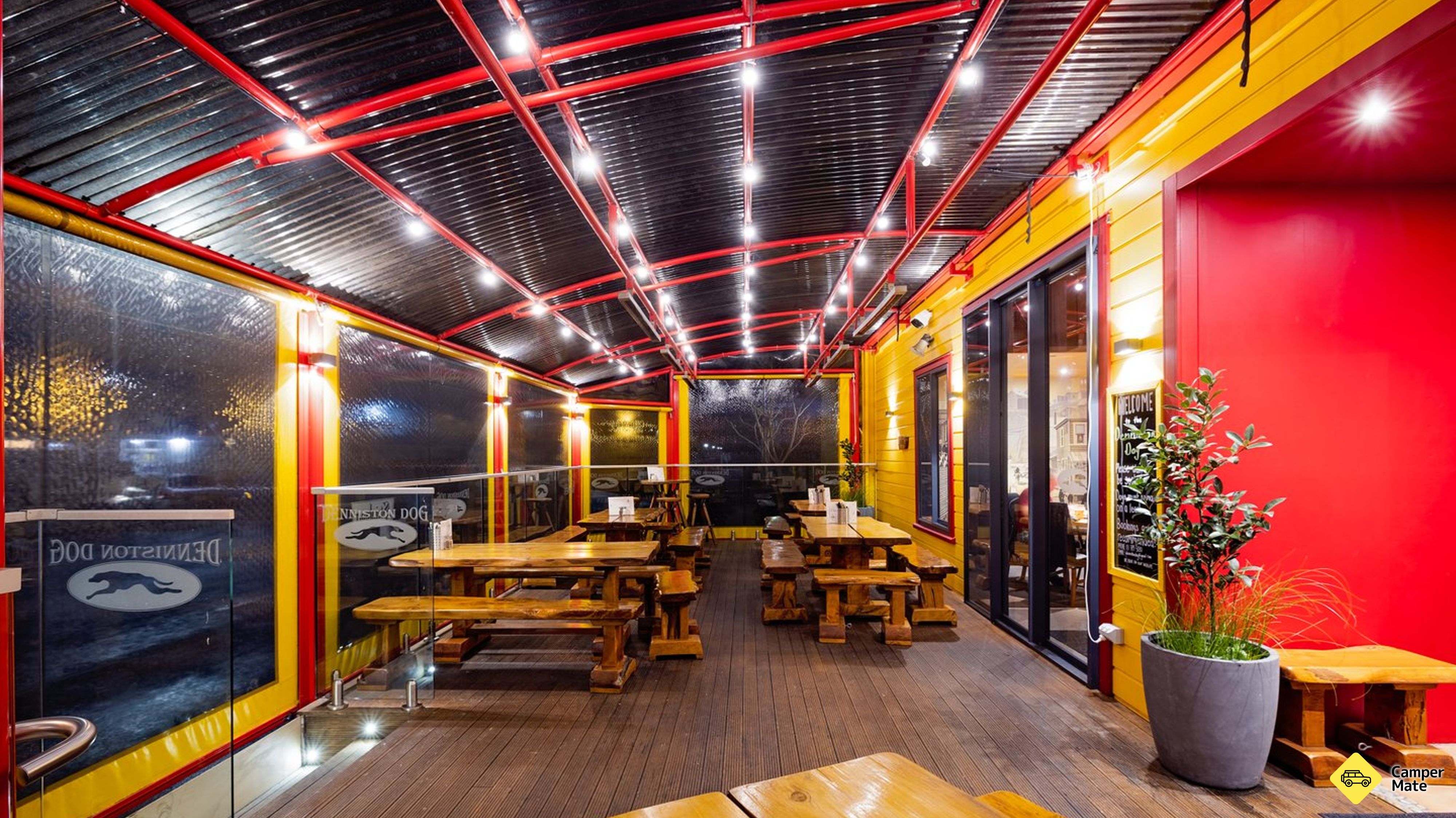 Restaurante Denniston Dog & Bar