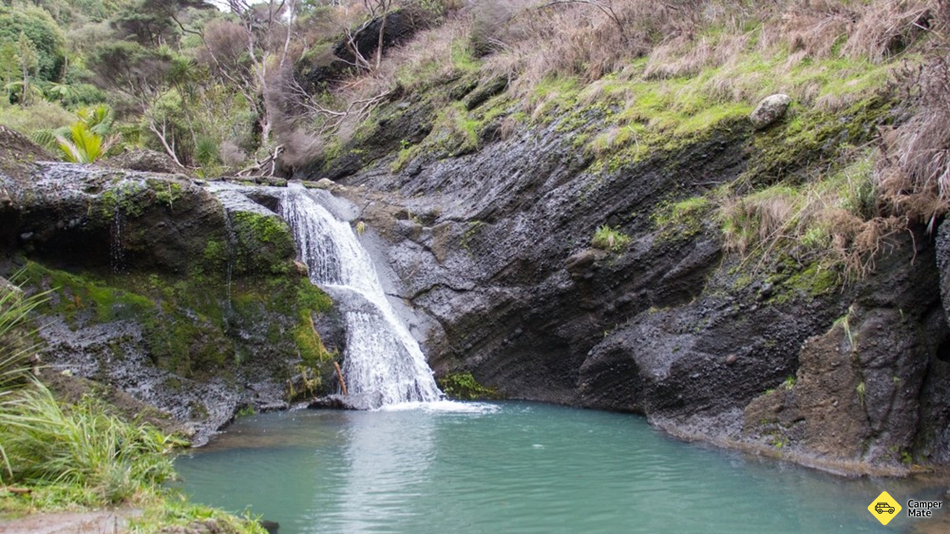 Wainamu Falls 근처 오락거리